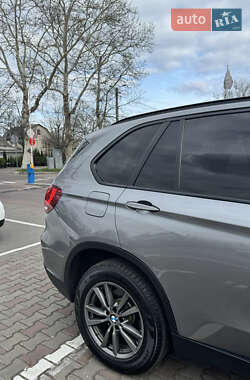 Внедорожник / Кроссовер BMW X5 2015 в 