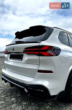 Внедорожник / Кроссовер BMW X5 2019 в 