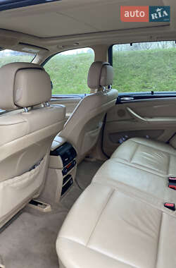 Внедорожник / Кроссовер BMW X5 2011 в 