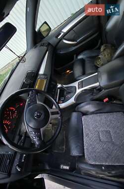 Позашляховик / Кросовер BMW X5 2001 в 