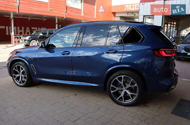 Внедорожник / Кроссовер BMW X5 2020 в 