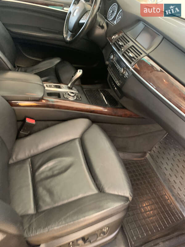 Позашляховик / Кросовер BMW X5 2009 в Одесі