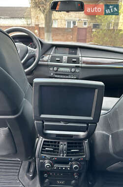 Внедорожник / Кроссовер BMW X5 2008 в 