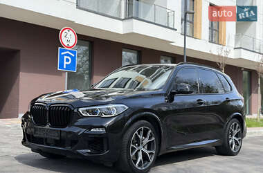 Внедорожник / Кроссовер BMW X5 2020 в 