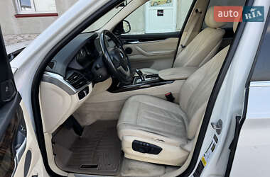 Внедорожник / Кроссовер BMW X5 2015 в 