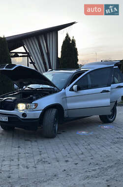 Внедорожник / Кроссовер BMW X5 2003 в 