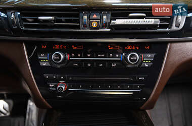 Внедорожник / Кроссовер BMW X5 2015 в 