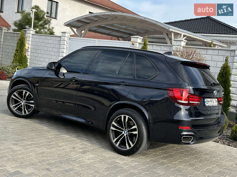 Позашляховик / Кросовер BMW X5 2014 в 