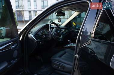 Внедорожник / Кроссовер BMW X5 2015 в 