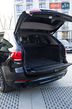 Внедорожник / Кроссовер BMW X5 2015 в 