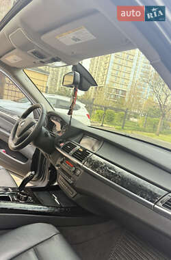 Внедорожник / Кроссовер BMW X5 2011 в 