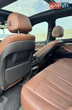 Позашляховик / Кросовер BMW X5 2017 в 