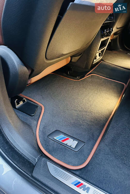 Внедорожник / Кроссовер BMW X5 2016 в Днепре