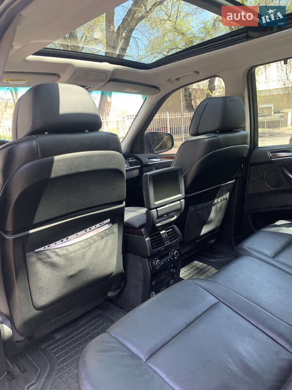 Позашляховик / Кросовер BMW X5 2009 в Одесі