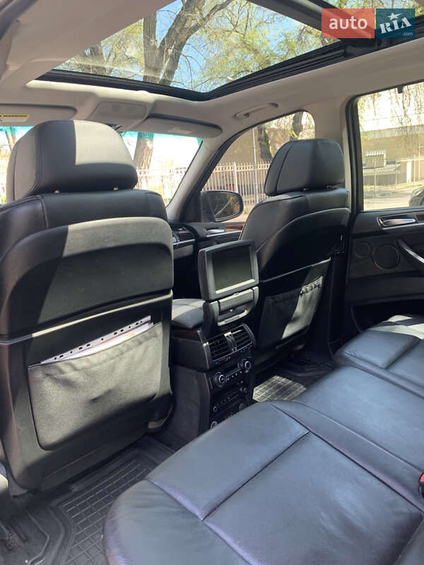 Позашляховик / Кросовер BMW X5 2009 в Одесі