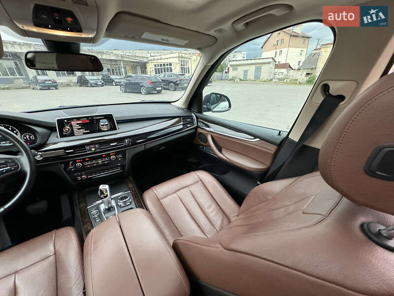 Внедорожник / Кроссовер BMW X5 2014 в Львове