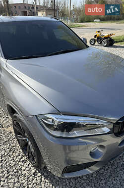 Внедорожник / Кроссовер BMW X5 2014 в 