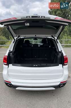 Внедорожник / Кроссовер BMW X5 2015 в 