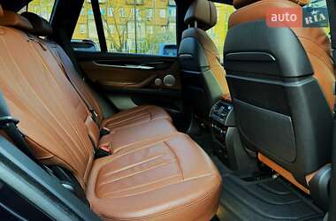 Внедорожник / Кроссовер BMW X5 2015 в 