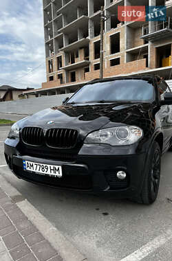 Позашляховик / Кросовер BMW X5 2010 в 