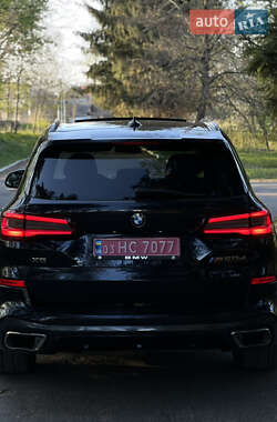 Внедорожник / Кроссовер BMW X5 2020 в 