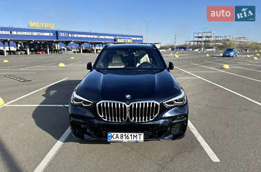 Внедорожник / Кроссовер BMW X5 2022 в 
