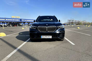 Внедорожник / Кроссовер BMW X5 2022 в 