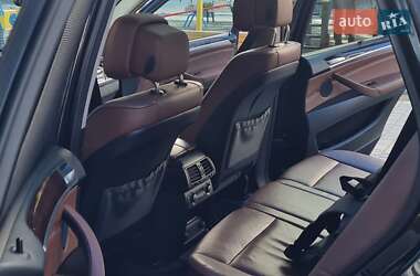 Внедорожник / Кроссовер BMW X5 2010 в 