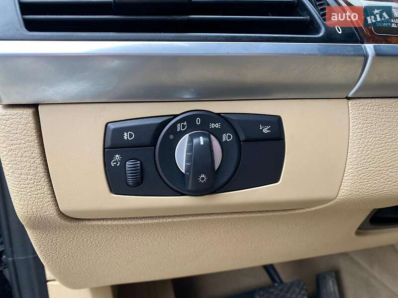 Позашляховик / Кросовер BMW X5 2013 в Бродах