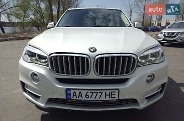 Внедорожник / Кроссовер BMW X5 2015 в 