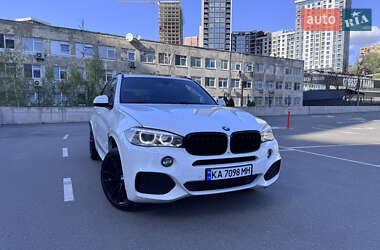 Позашляховик / Кросовер BMW X5 2014 в 