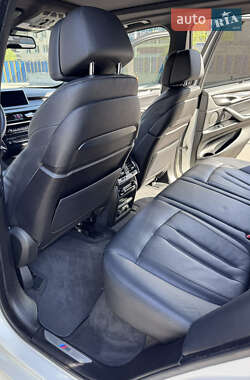 Позашляховик / Кросовер BMW X5 2014 в 