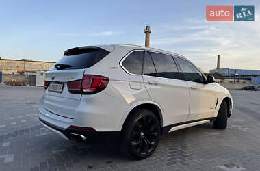 Внедорожник / Кроссовер BMW X5 2017 в 