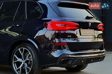 Внедорожник / Кроссовер BMW X5 2021 в 