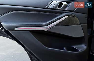 Внедорожник / Кроссовер BMW X5 2021 в 