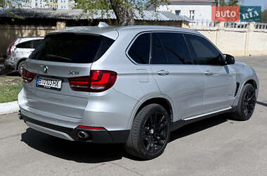 Позашляховик / Кросовер BMW X5 2014 в 