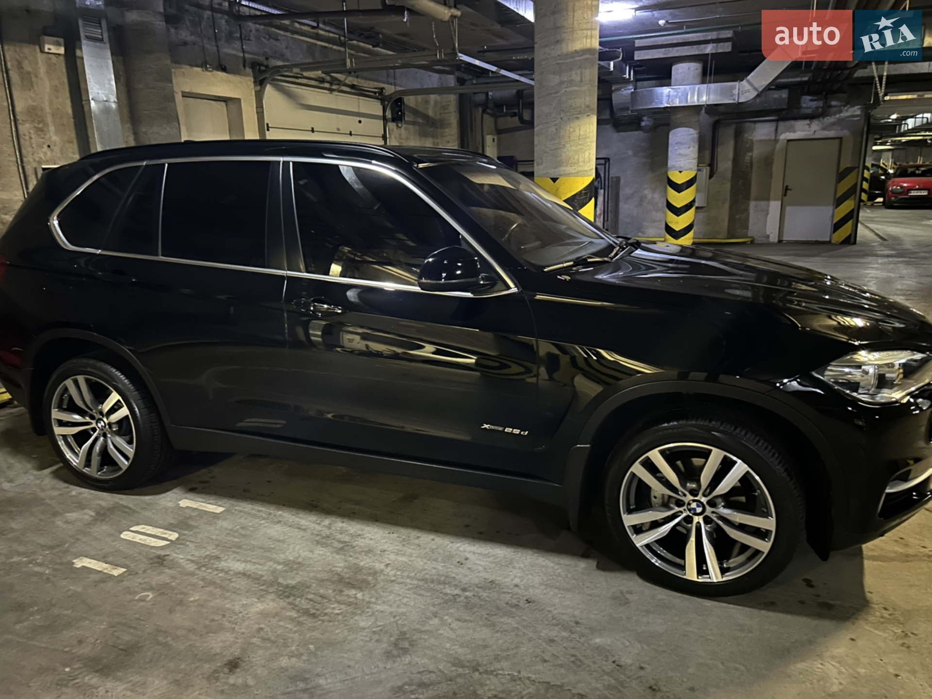 2016 BMW X5 - мініатюра 11