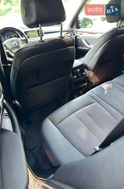 Позашляховик / Кросовер BMW X5 2015 в 