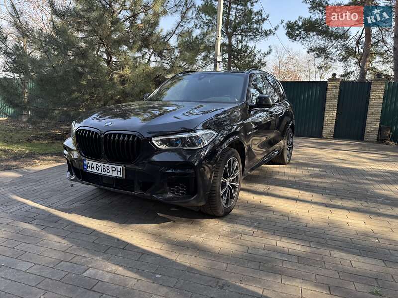 BMW X5 2021