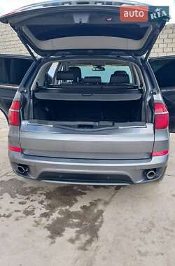 Внедорожник / Кроссовер BMW X5 2011 в 