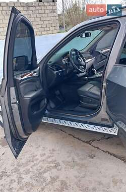 Внедорожник / Кроссовер BMW X5 2011 в 