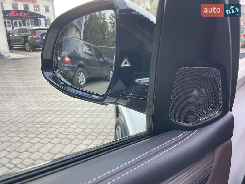 Позашляховик / Кросовер BMW X5 2017 в Чернівцях