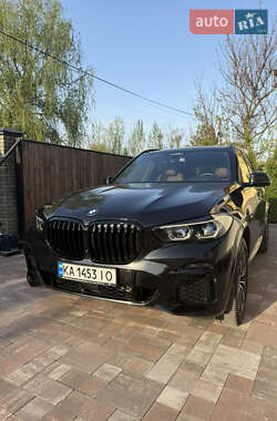 Внедорожник / Кроссовер BMW X5 2022 в 