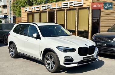 BMW X5 2019