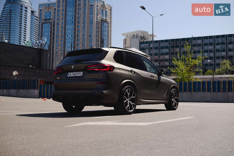 Позашляховик / Кросовер BMW X5 2022 в Києві