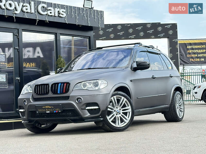 Позашляховик / Кросовер BMW X5 2013 в 