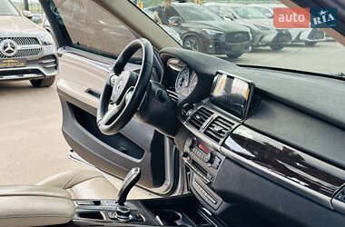 Позашляховик / Кросовер BMW X5 2013 в 