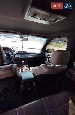 Позашляховик / Кросовер BMW X5 2002 в 