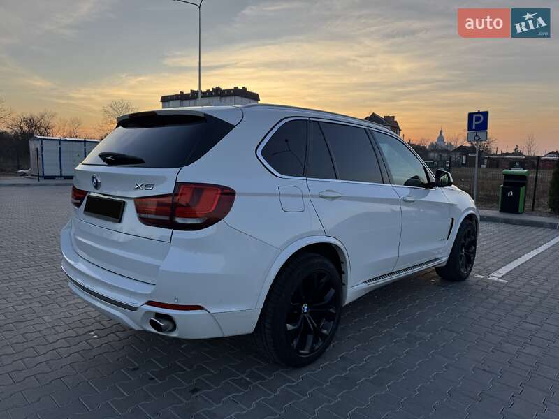 Внедорожник / Кроссовер BMW X5 2013 в Львове
