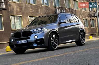 Позашляховик / Кросовер BMW X5 2014 в 